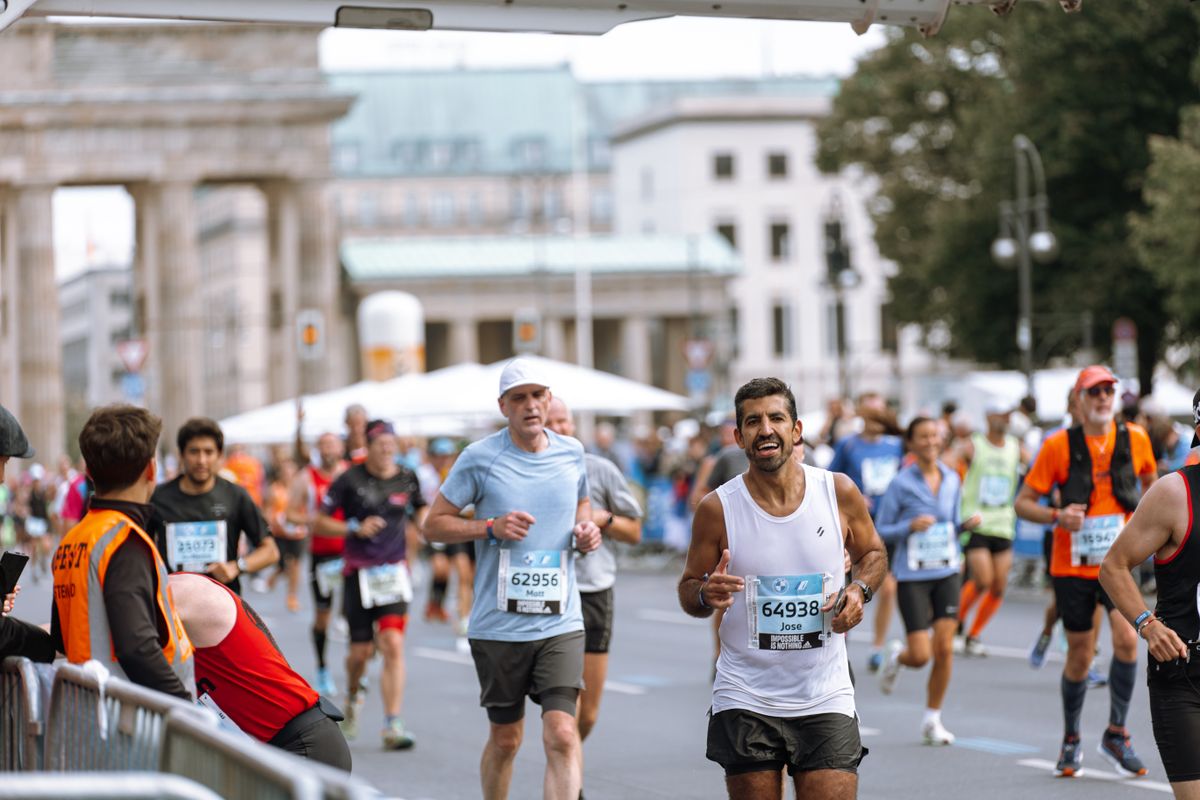 Marathon de Francfort 2026 : Amanal Petros vise le record devant le plateau le plus rapide de l'histoire